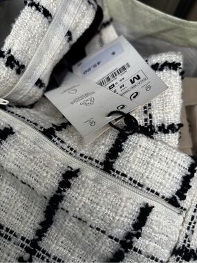 Zara White and Black High-Waist Tweed Shorts
